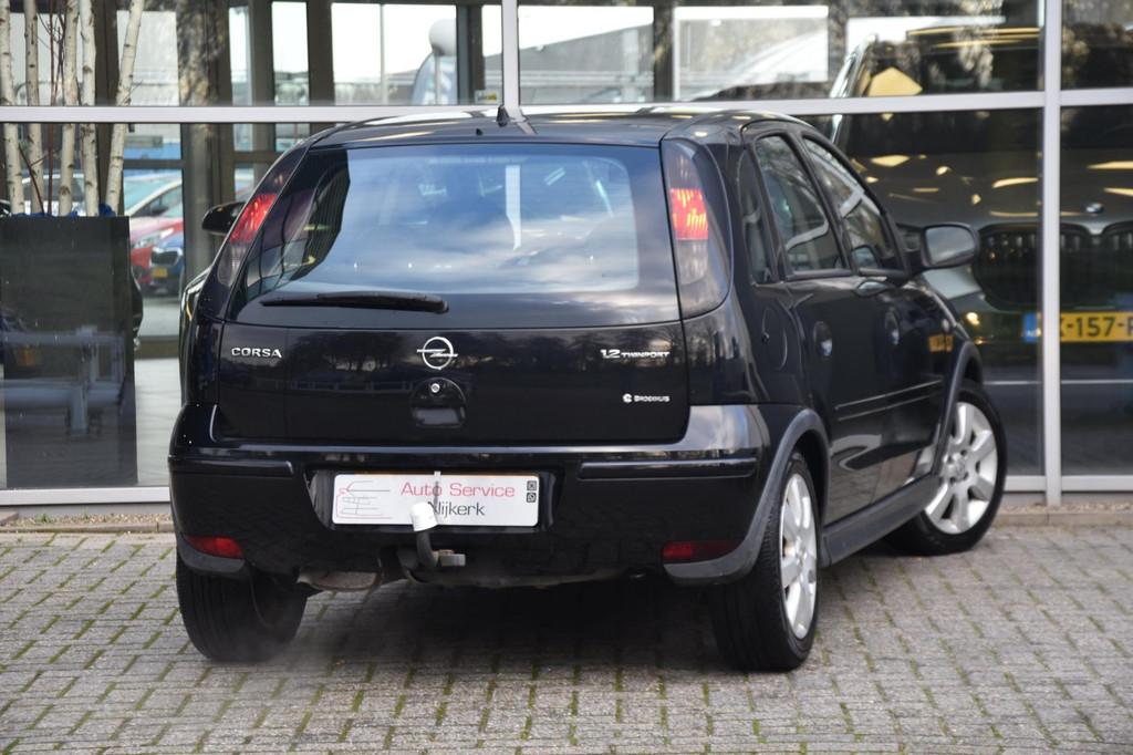 Opel Corsa 1.2-16V Silverline Airco Elek. Ramen Nav. Trekhaa, Auto's, Opel, Voorwielaandrijving, Gebruikt, 4 cilinders, 1229 cc