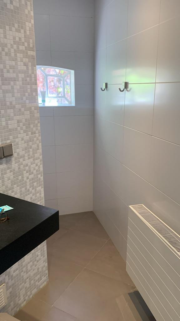 Badkamer tegels, Ophalen, Nieuw