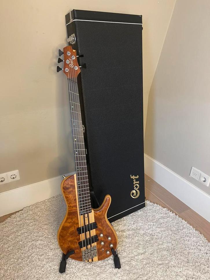 Cort A5 Beyond, Muziek en Instrumenten, Snaarinstrumenten | Gitaren | Bas, Zo goed als nieuw, Ophalen of Verzenden