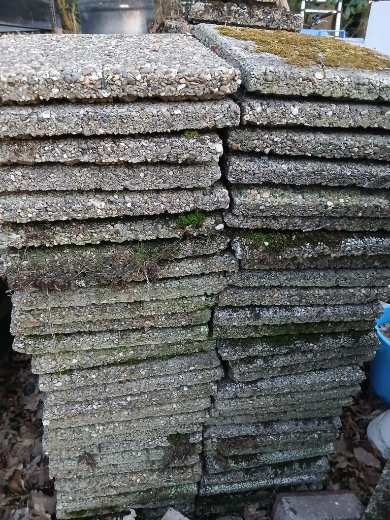 Ruim 200 Dreentegels, daktegel, drainagetegels, Tuin en Terras, Tegels en Klinkers, Ophalen, Beton, Terrastegels