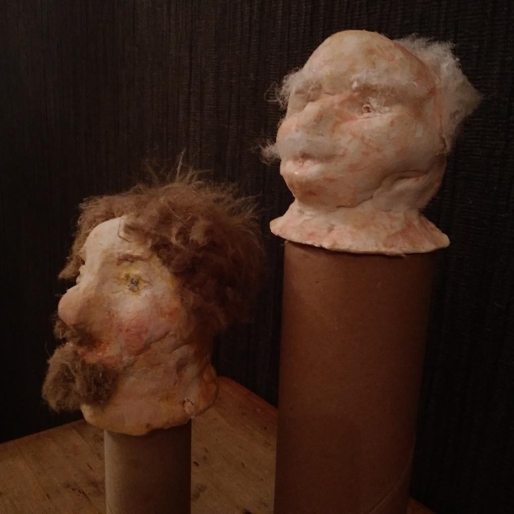 2 unieke marionetten hoofden in gips, Verzenden