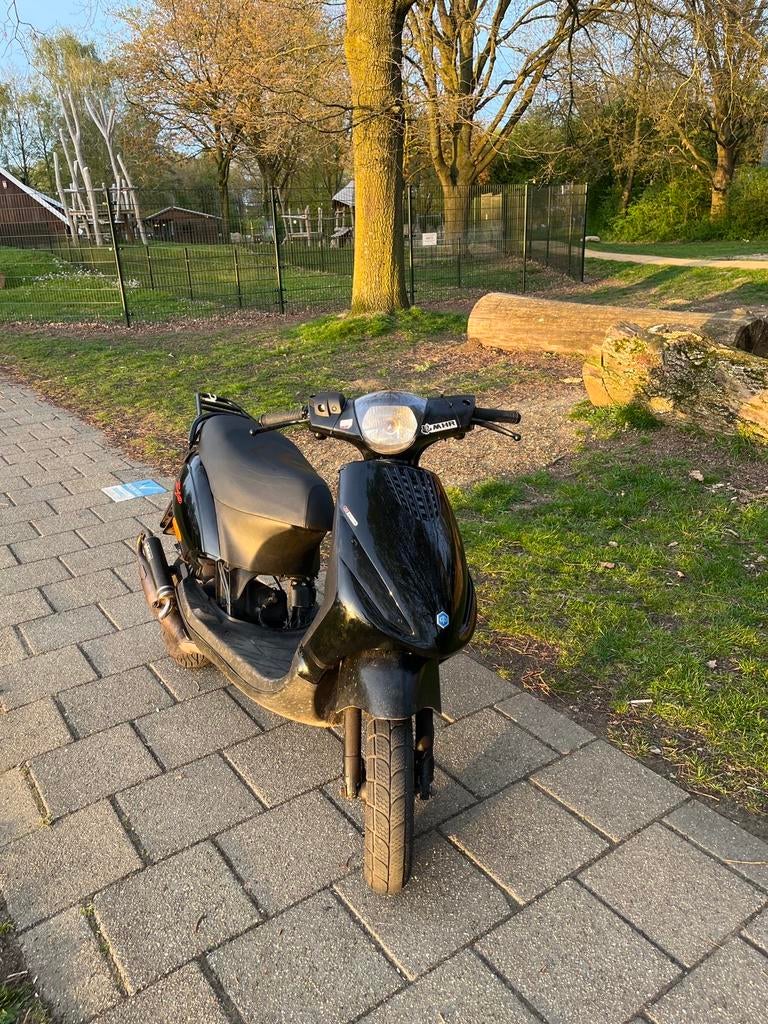 Zip 70 2004, Fietsen en Brommers, Scooters | Piaggio, Nieuw, Zip, Maximaal 45 km/u, Tweetakt, Ophalen
