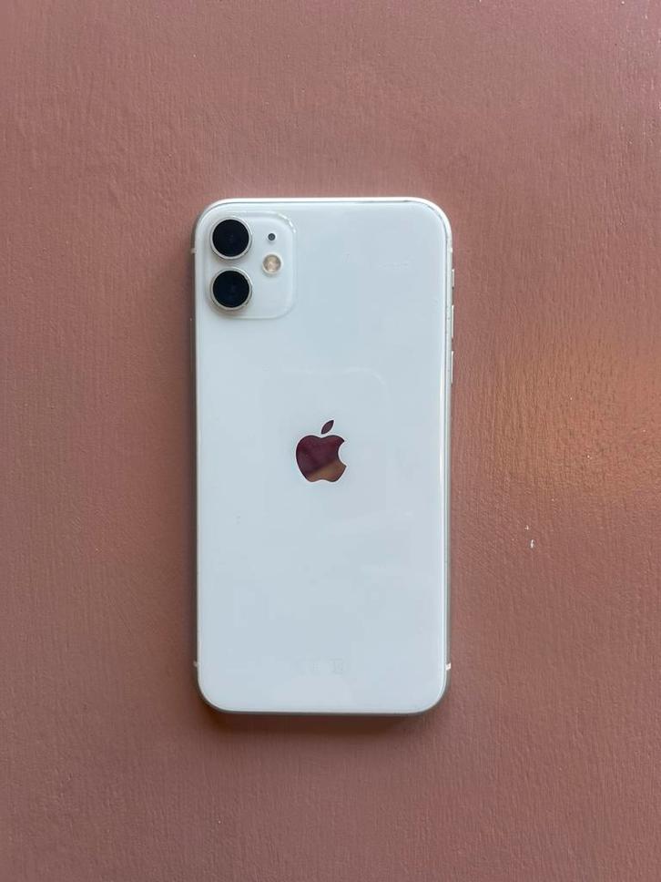 Defecte iPhone 11 wit, Telecommunicatie, Mobiele telefoons | Apple iPhone, Niet werkend, 64 GB, Zonder abonnement, Zonder simlock