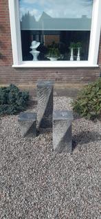 Waterornament met pomp en watervat, Ophalen