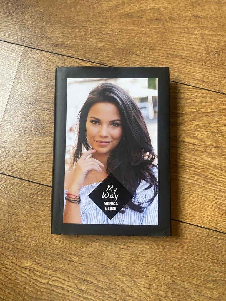 My Way - Monica Geuze, Ophalen of Verzenden, Gelezen, Film, Tv en Media