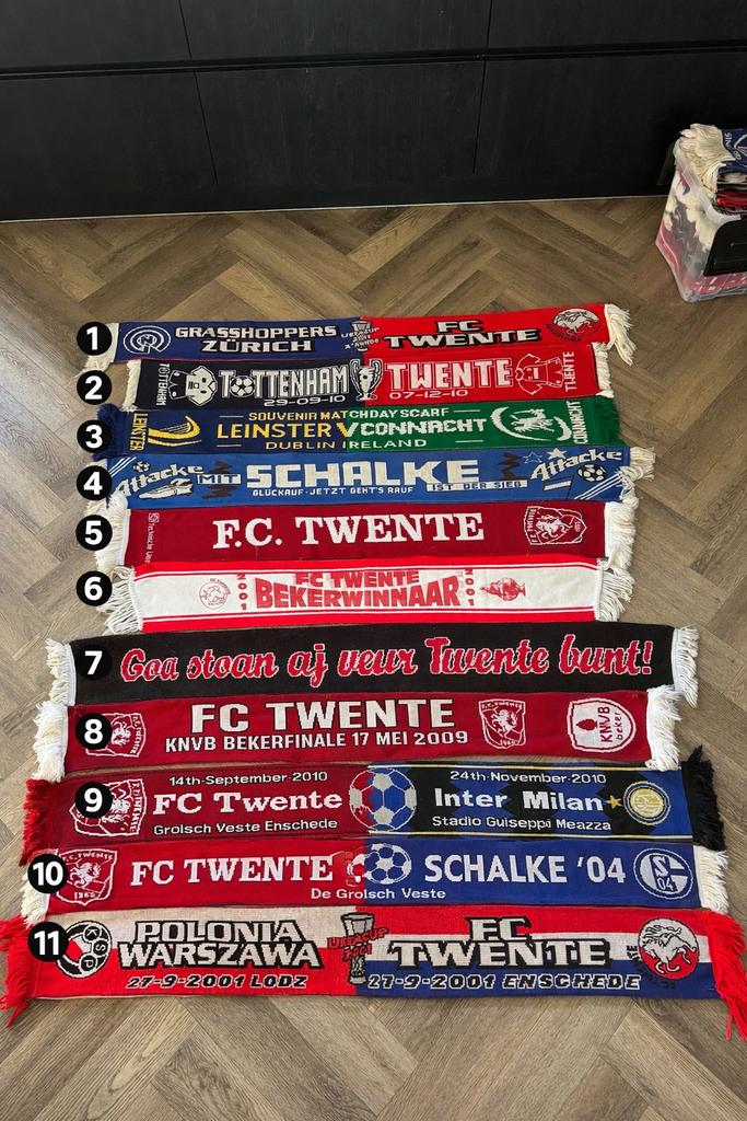 FC Twente sjaals, Verzamelen, Ophalen of Verzenden, Zo goed als nieuw, F.C. Twente, Vaantje of Sjaal