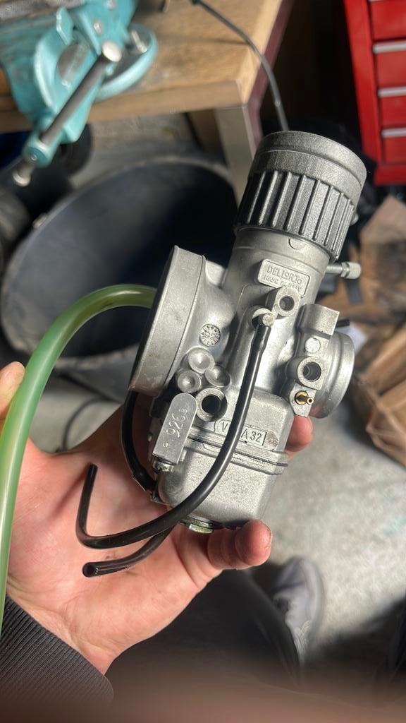 Nieuwstaat Vhsa 32mm dellorto, Ophalen of Verzenden, Zo goed als nieuw, Carburateur