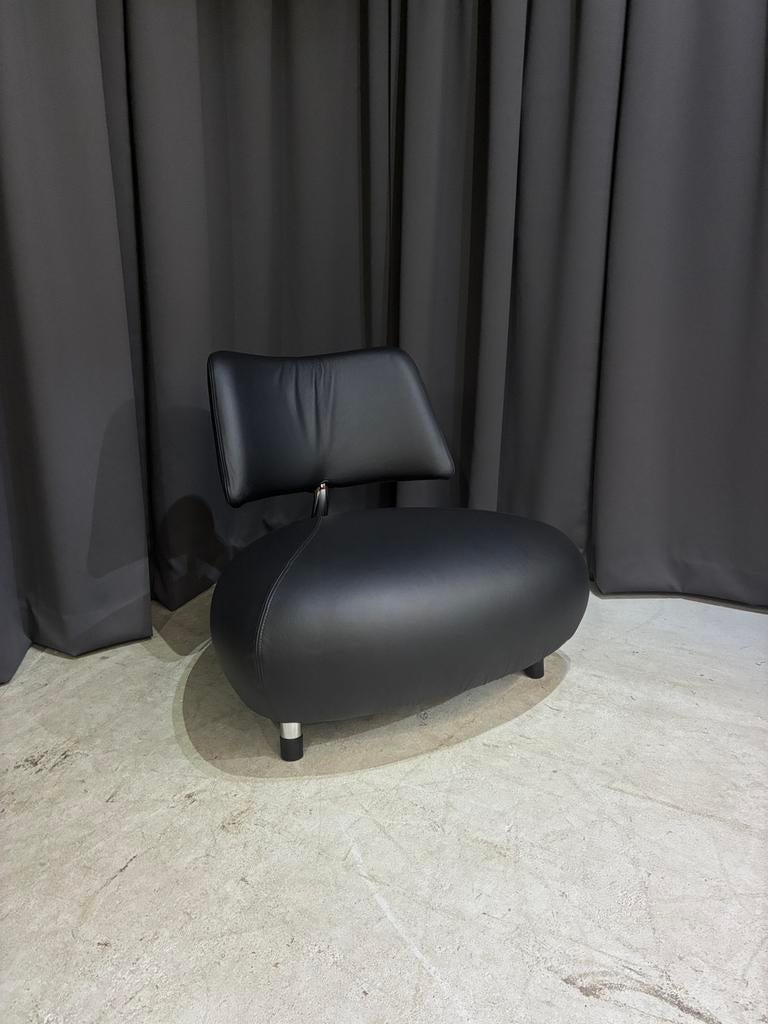 Leolux Pallone fauteuil - Nieuw Zwart leer, Huis en Inrichting, Fauteuils, Ophalen, Leolux, ., Zo goed als nieuw