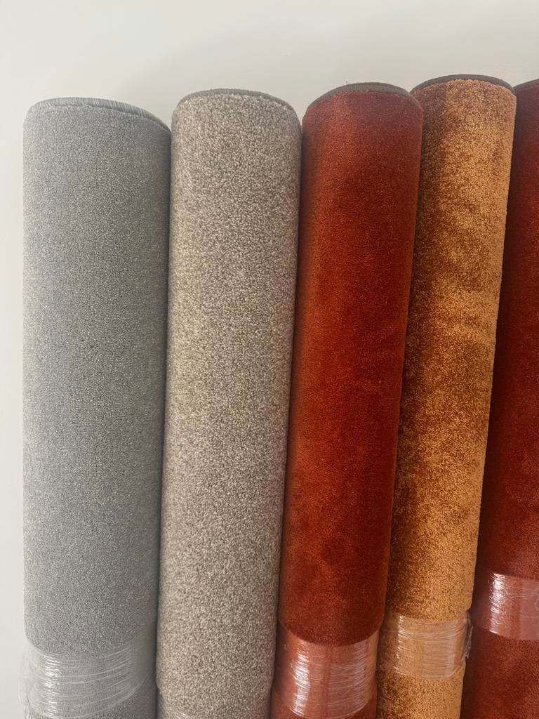 Nieuwe vloerkleden, Ophalen, Nieuw