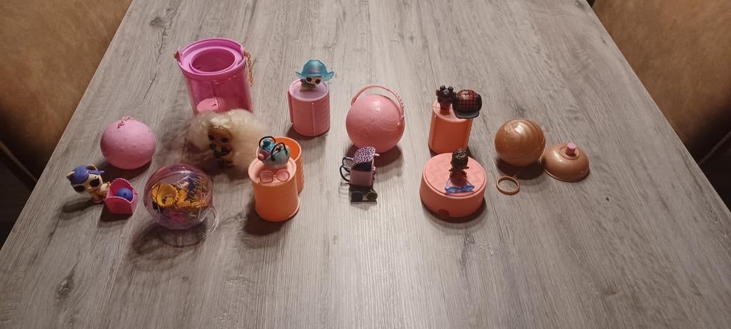 LOL Surprise Poppen Collectie, Kinderen en Baby's, Speelgoed | Poppen, Ophalen of Verzenden, Gebruikt, Babypop