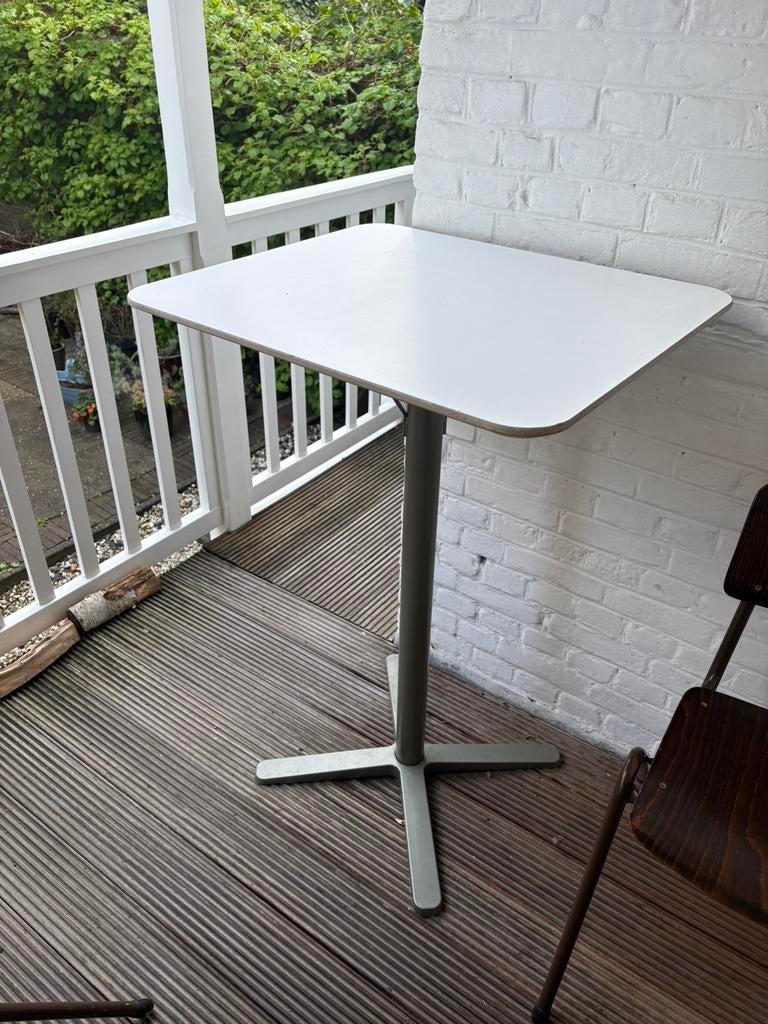 Leuke bartafel / statafel, Ophalen, Gebruikt