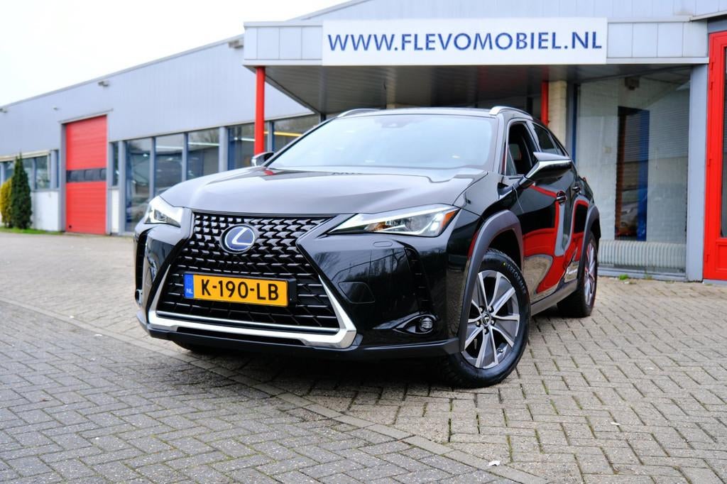 Lexus UX 300e Business 54 kWh Aut. Clima|Adapt. Cruise|LMV|C, Auto's, Lexus, Gebruikt, Alcantara, Origineel Nederlands, 204 pk