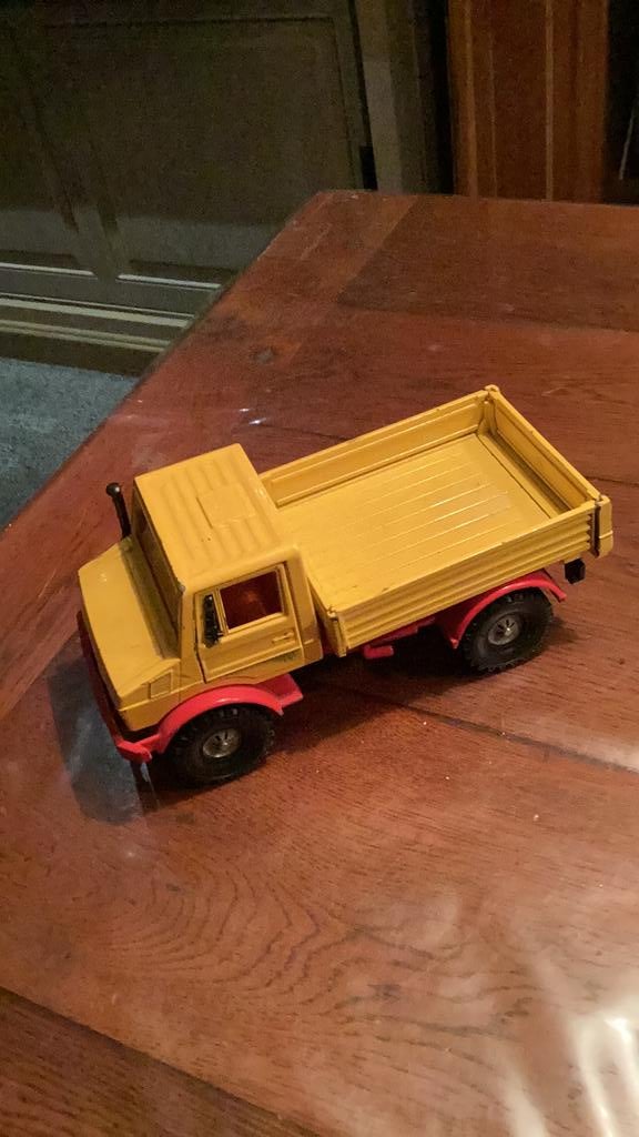 Unimog siku 1:24, Ophalen of Verzenden, Zo goed als nieuw, Revell