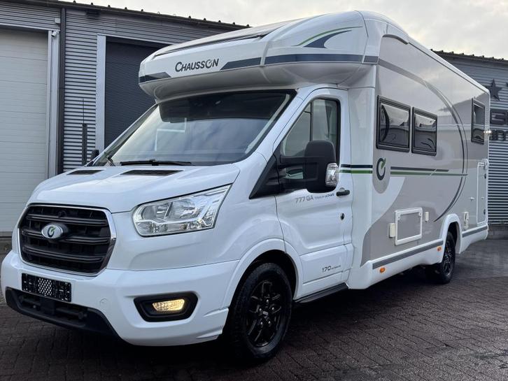 Chausson Titanium VIP 777 GA- 2023- 15.055 KM- Lengte bedden, Caravans en Kamperen, Campers, Bedrijf, Half-integraal, Chausson