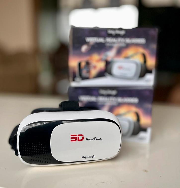 Virtual reality bril voor smartphone, Spelcomputers en Games, Virtual Reality, Zo goed als nieuw, Telefoon, Ophalen of Verzenden