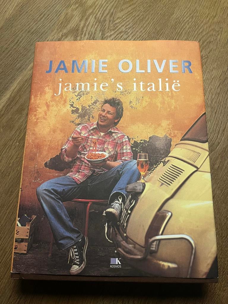 Kookboek Jamie's Italië van Jamie Oliver, Ophalen of Verzenden, Gelezen, Italië
