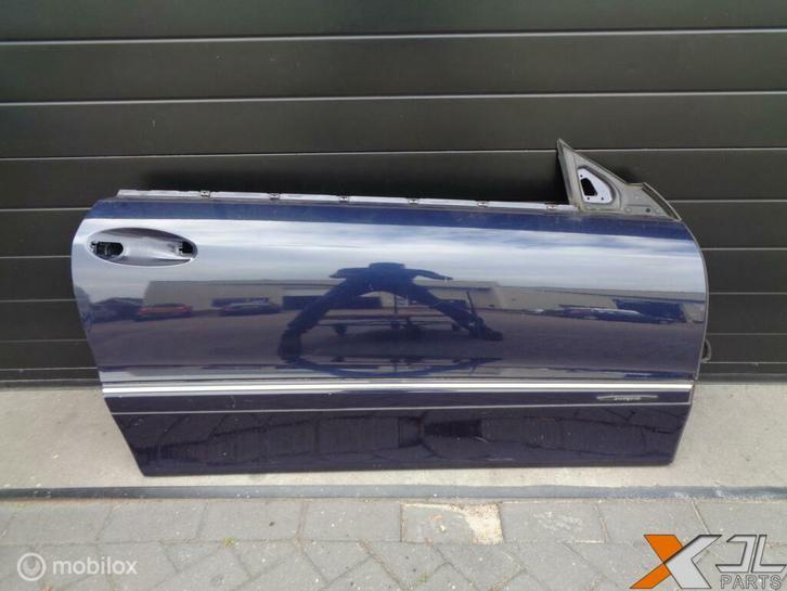 CLK-KLASSE W209 PORTIER RECHTS TANZANIETBLAUW  A2097200205, Auto-onderdelen, Carrosserie en Plaatwerk, Deur, Mercedes-Benz, Voor