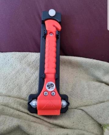 noodhamer met houder bieden beschikbaar voor biedingen