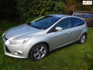 Ford Focus 1.0 EcoBoost Titanium | Cruise controle | Trekhaa beschikbaar voor biedingen