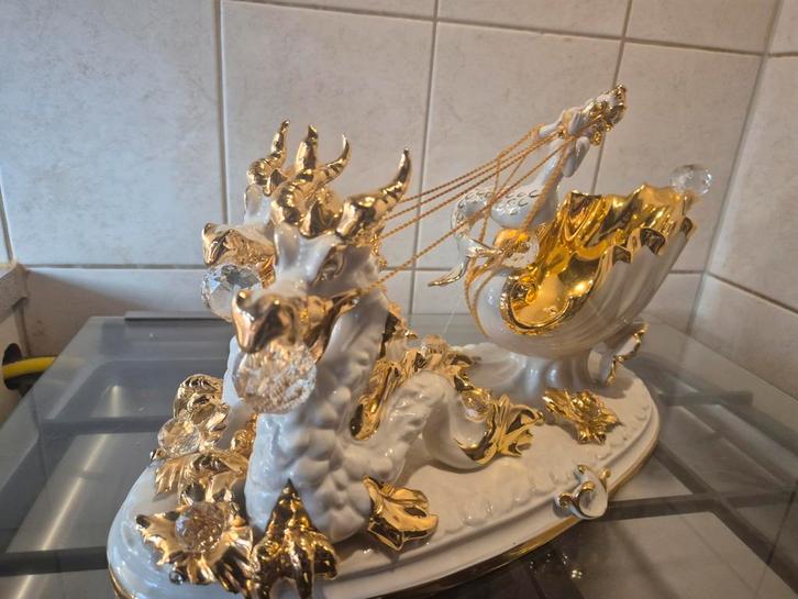capodimonte draak met schelp, Verzamelen, Swarovski, Zo goed als nieuw, Figuurtje, Ophalen