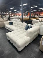 Modern & zacht: design hoekbank in bouclé stof, Ophalen of Verzenden, Zo goed als nieuw