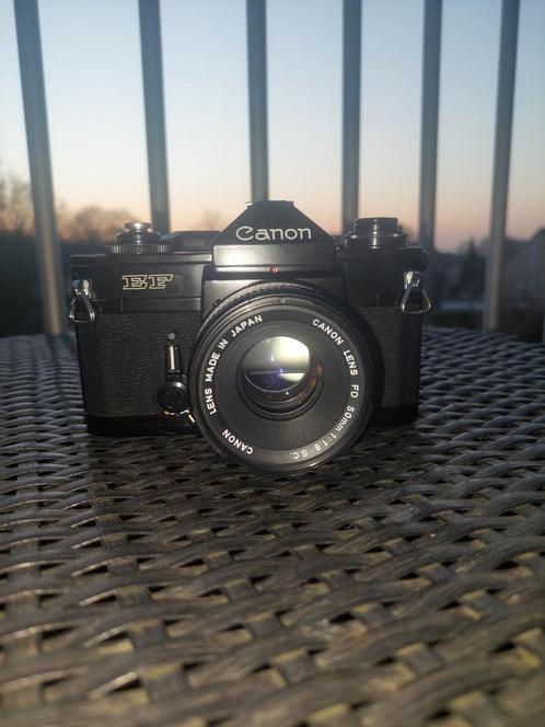 Canon EF met Canon FD 50mm f1.8, Audio, Tv en Foto, Fotocamera's Analoog, Gebruikt, Spiegelreflex, Canon, Ophalen of Verzenden