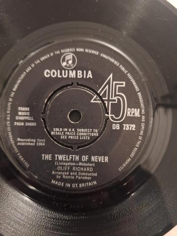 7 inch vinyl single - Cliff Richard beschikbaar voor biedingen