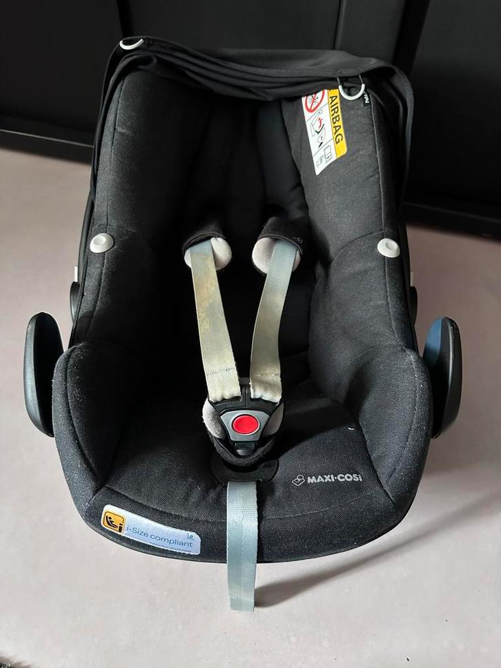 Maxi-Cosi Pebble Plus i-Size, Kinderen en Baby's, Autostoeltjes, Gebruikt, Maxi-Cosi, 0 t/m 13 kg, Autogordel, Ophalen