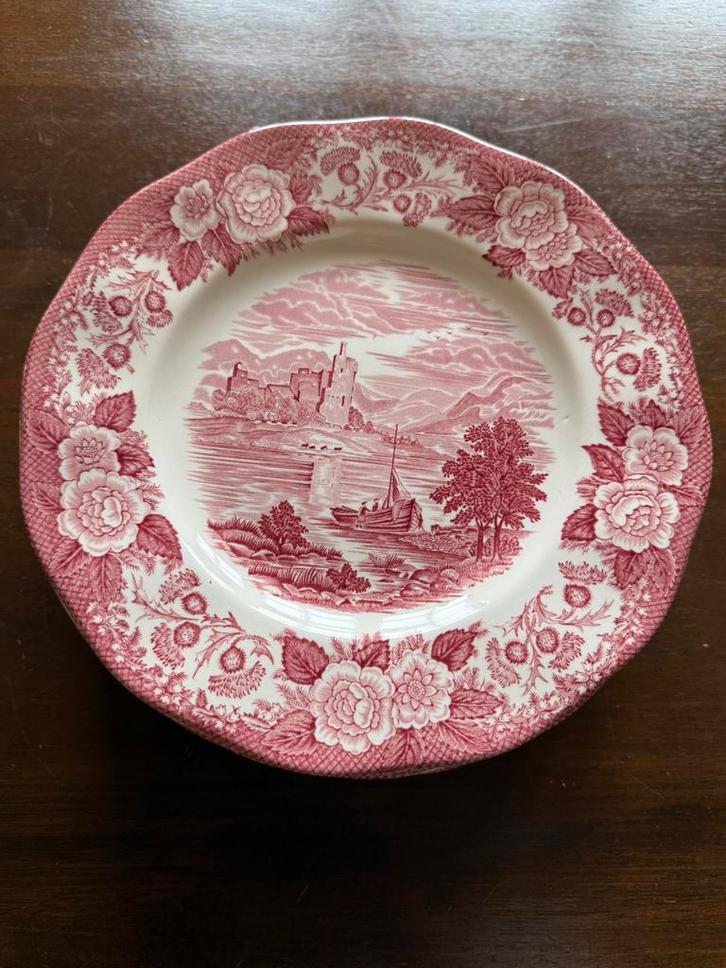 Wedgwood Enoch Tunstall Lochs of Scotland borden 8x, Antiek en Kunst, Antiek | Servies los, Ophalen