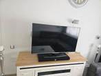 Zeer mooie Philips full HD led tv 47 inch met Philips soundb, Ophalen
