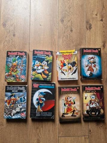 Donald Duck 8 stuks beschikbaar voor biedingen