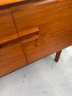 Sideboard by White & Newton topstaat, Ophalen, Design, Teakhout, Zo goed als nieuw