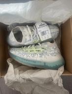 Yeezy adidas boost 380, Zwart, Nieuw, Ophalen of Verzenden, Sneakers of Gympen