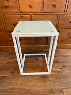 Ikea bijzet tafeltje, Huis en Inrichting, Minder dan 55 cm, Gebruikt, Vierkant, Glas