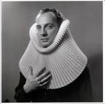 Promotiekaart Wim Sonneveld vereeuwigd. Foto: Frits Lemaire., Ophalen of Verzenden, Nieuw