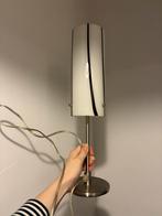 Retro Lamp met Wit-Zwarte Kap, Huis en Inrichting, Lampen | Tafellampen, Ophalen, Gebruikt, Metaal, Minder dan 50 cm