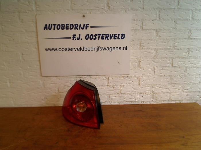 Achterlicht links van een Volkswagen Golf, Auto-onderdelen, Verlichting, Volkswagen, Gebruikt, 3 maanden garantie, Verzenden