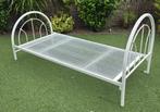 Wit stalen bed. 200 x 90 Prinsessen stijl., Ophalen, Gebruikt