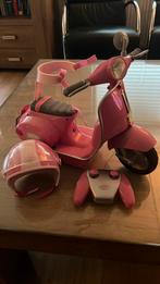 Baby born scooter met helm en afstandsbediening, Ophalen of Verzenden, Gebruikt