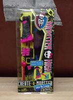 Monster High Create a Monster Sea Monster kledingset NRFB, Verzamelen, Ophalen of Verzenden, Nieuw, Kleertjes