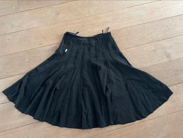 Zwarte warme rok maat 40 Aimée beschikbaar voor biedingen