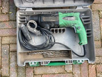 Hitachi Klopboormachine DH22PB + 4 Boortjes beschikbaar voor biedingen