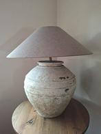 Grote Landelijke Tafellamp Taupe kruiklamp, Huis en Inrichting, Ophalen, 50 tot 75 cm