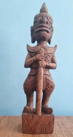 Houten beeldje, Ophalen