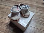 Nieuwe Burberry schoentjes maatje 15, Kinderen en Baby's, Babykleding | Schoentjes en Sokjes, Schoentjes, Nieuw, Ophalen of Verzenden