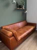 Oranje-bruine leren bank op pootjes (designer -De Bijenkorf), Ophalen, 250 tot 300 cm, Gebruikt, Driepersoons