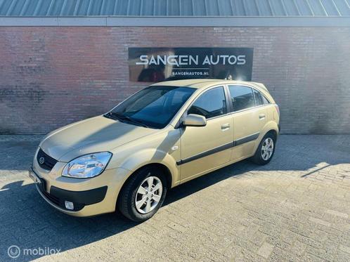 Kia Rio 1.4 X-pect Airco Trekhaak Nw riem, Auto's, Kia, Bedrijf, Te koop, Rio, ABS, Airbags, Airconditioning, Alarm, Centrale vergrendeling