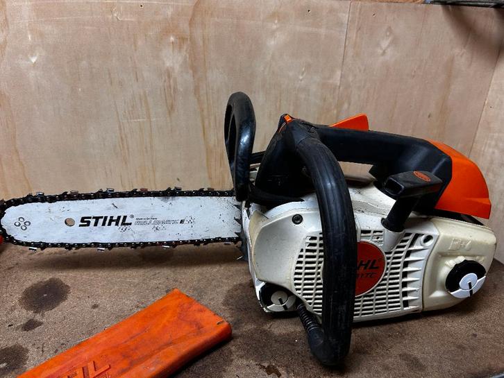 kettingzaag Stihl ms 201 de top zaag licht gewicht, Tuin en Terras, Hand-tuingereedschap, Ophalen