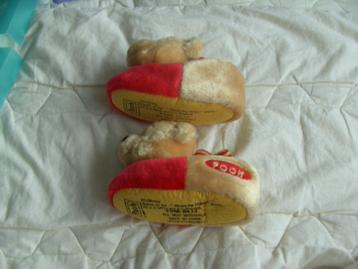 Winnie de Pooh slofjes 12 cm voetl. *nieuw* beschikbaar voor biedingen