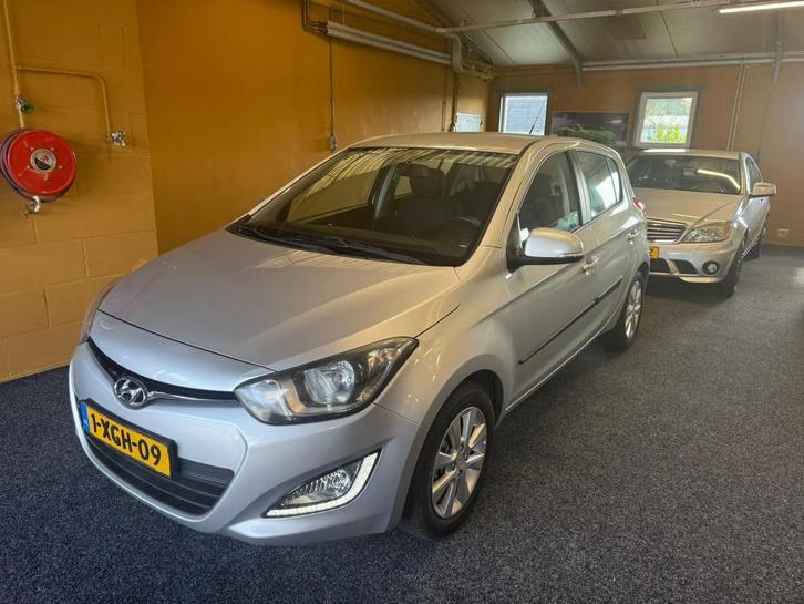 Hyundai I20 1.2i i-Vision, Auto's, Hyundai, Bedrijf, Te koop, i20, ABS, Airbags, Airconditioning, Alarm, Centrale vergrendeling
